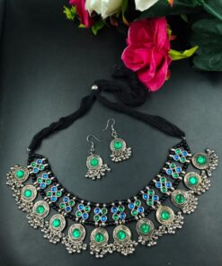 Silver Plated Boho Style Thread Necklace with Elegant Stone and Pearl Work Design