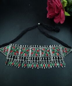 Flower Design Silver Plated Thread Necklace with Elegant Stone Work Ethnic Jewelry