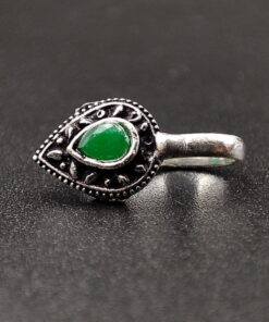 Handcrafted Oxidized Stone Nosepin for Traditional Look