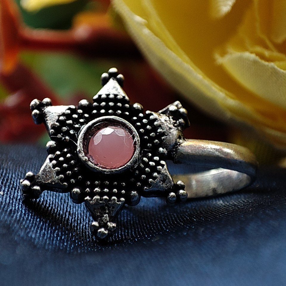 Oxidised Star Shape Stone Nosepin For Girls - Image 9