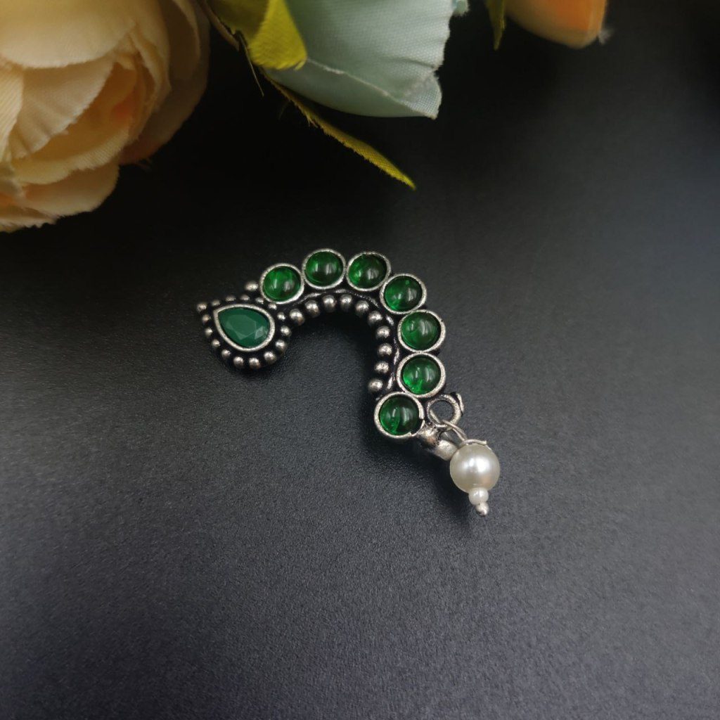 Traditional Oxidised Silver Plated Marathi Nath Press Nosepin - Image 3