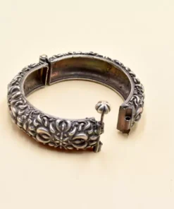 Alternative view of Antique Silver Look-Alike Kada Bangle For Girls - Unique Openable Bracelet