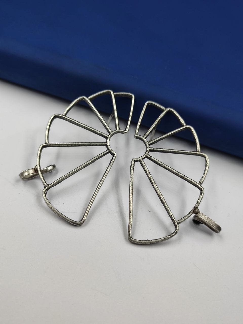 Premium Quality Earcuff Earrings - Oxidised Designer Earlobe Earcuff For Girls - Image 2