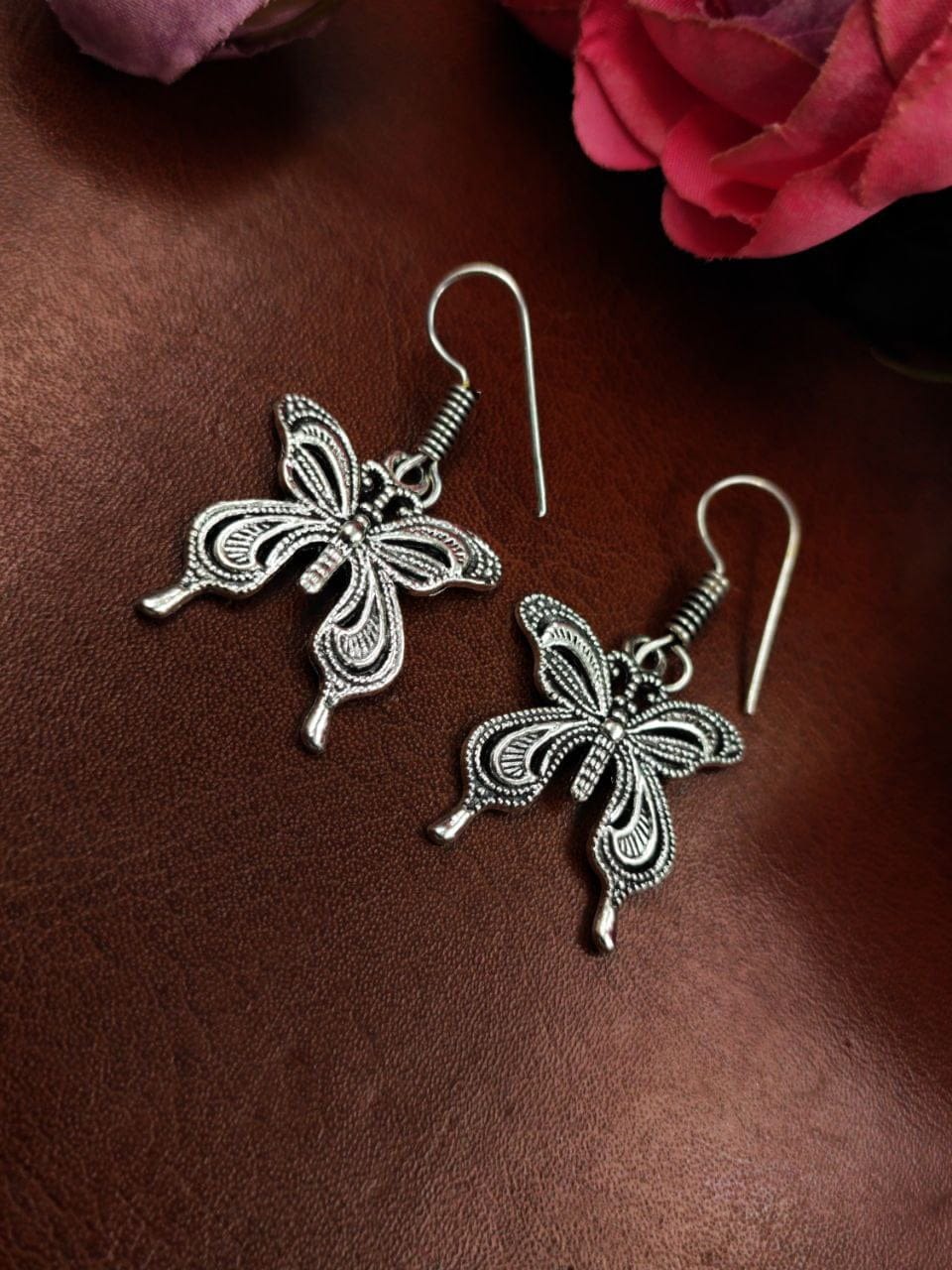 German Silver Casual Wear Hook Earrings For Girls - Image 2