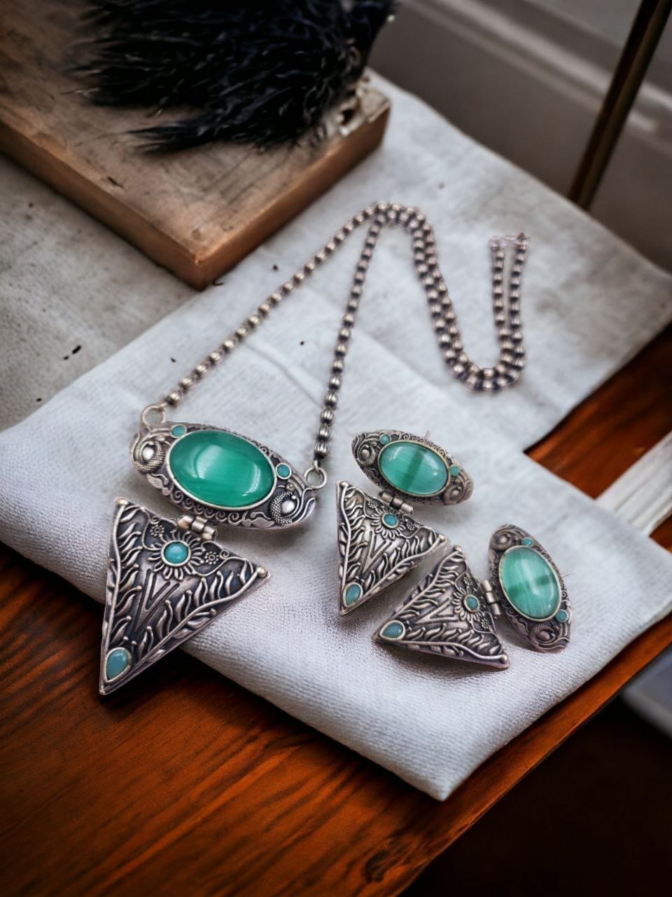 Antique Silver Look Necklace Tringle Pendant Best Matching Earrings For Girls