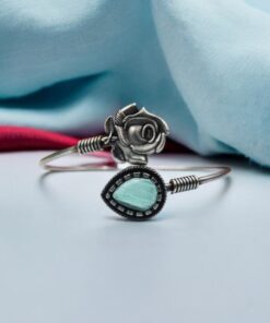 Oxidised Silver Look Like Flower Bracelet with Monalisa Stone Work