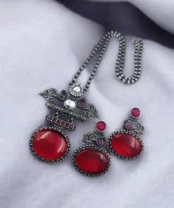 Silver Replica Pendant Set | Unique Peacock Design Monalisa Stone Necklace