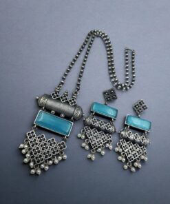 Antique Touch Silver Look Necklace Set | Unique Oxidized Monalisa Stone Chain Pendant