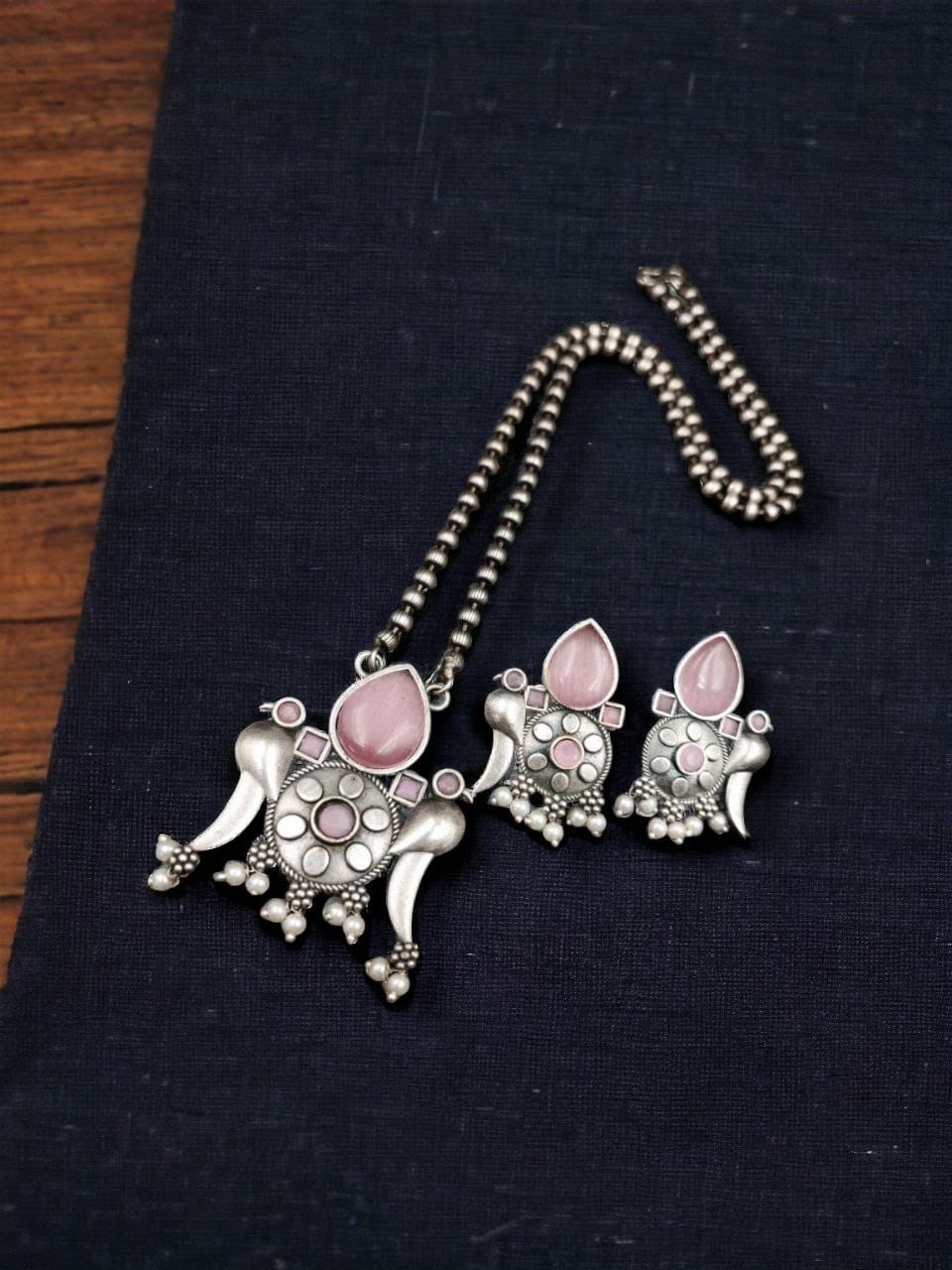 Perfect Brass Necklace with Monalisa Stone and Bird Design, Ethnic Set with Matching Earrings - Image 4