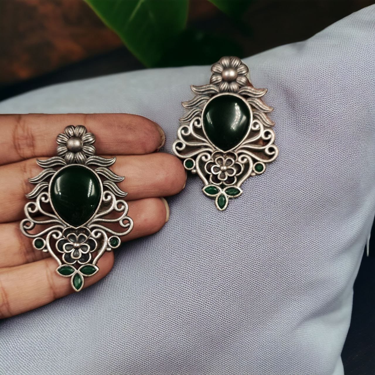 Beautiful Brass Monalisa Stone Stud Earrings ? Perfect for Every Occasion - Image 7