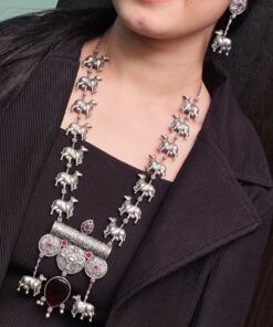 Antique-Style Oxidized Silver Nandi Necklace with Monalisa Stone ? Best Traditional Outfits