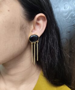 Elegant Golden Dangler Earrings with Monalisa Stone ? Perfect for Ethnic or Western Look
