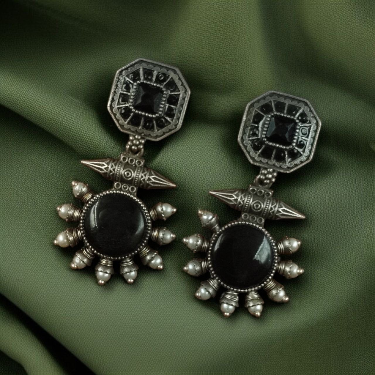 Silver Replica Earrings with Monalisa Stone & Adorable Pearl Work - Image 4