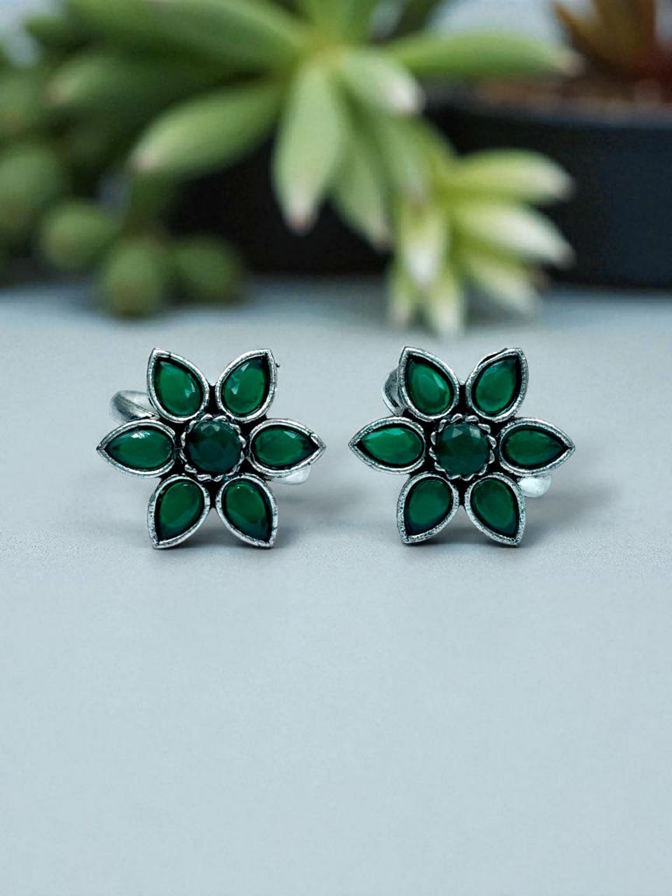 Traditional Flower Design Toe Ring | Oxidized Stone Work Best Jewelry - Image 10