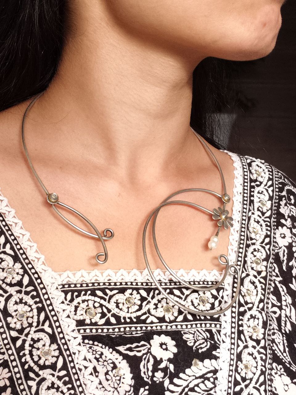 Handmade Flower Design Hasli Necklace | Silver Replica Ethnic Unique Jewelry For Girls - Image 2