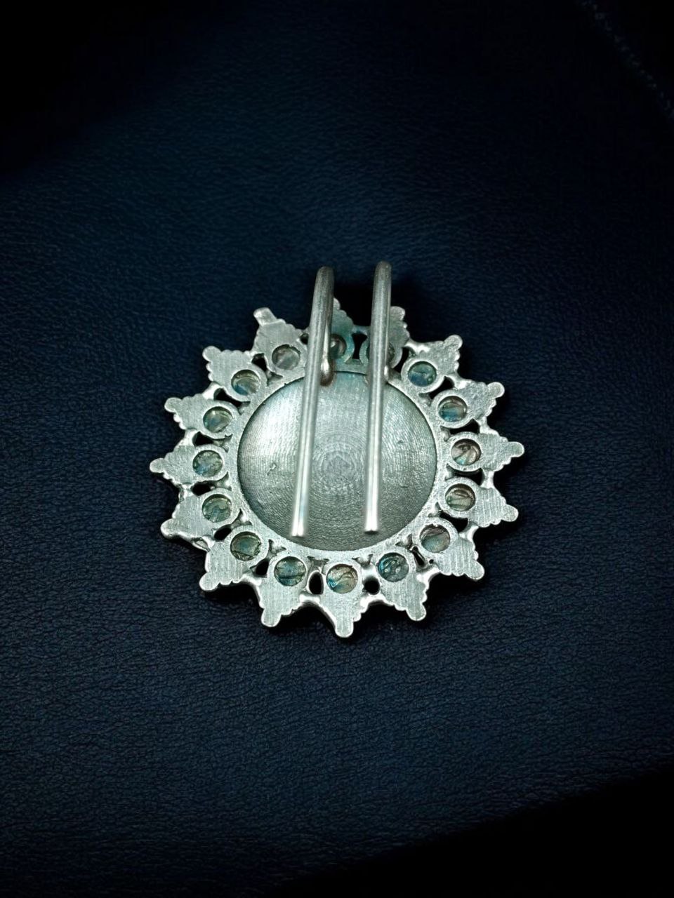 Handcrafted Oxidized Hair Pin | Unique Ethnic Silver Replica Jewelry Design - Image 3