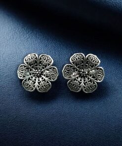 Alternative view of Handcrafted Floral Design Toe Ring | Oxidized Silver Plated Daily Wear Best Jewelry