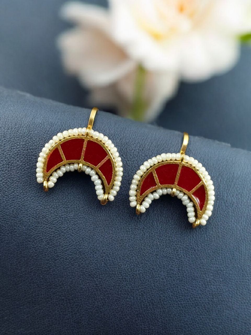 Radiant Golden Moon Bugadi Earrings for Ethnic Elegance - Image 9