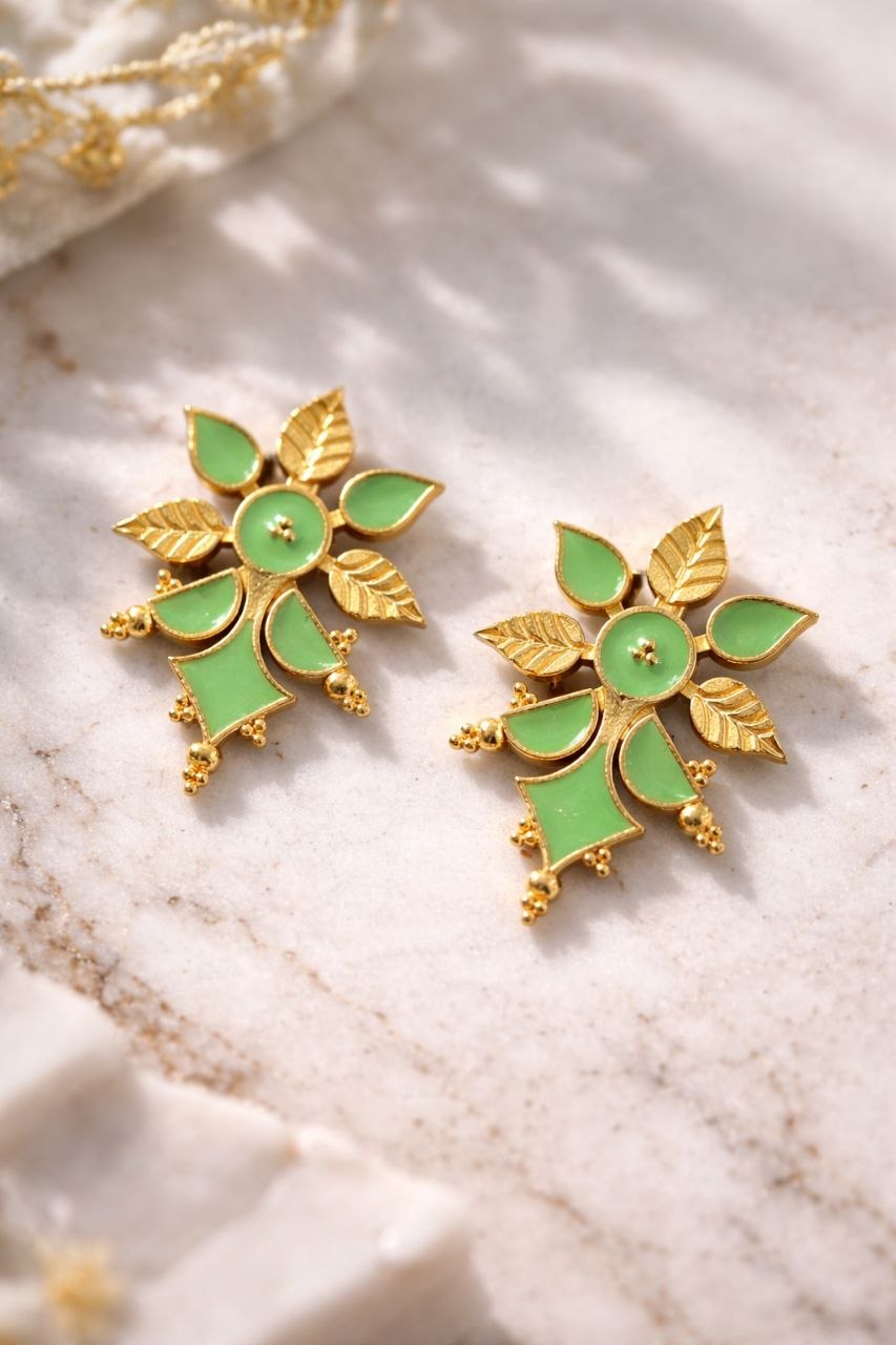 Handmade Floral Earring Leaf Design for Graceful Everyday Wear - Image 8