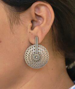 Elegant Traditional Round Stud Earrings with Graceful Heritage Design Touch