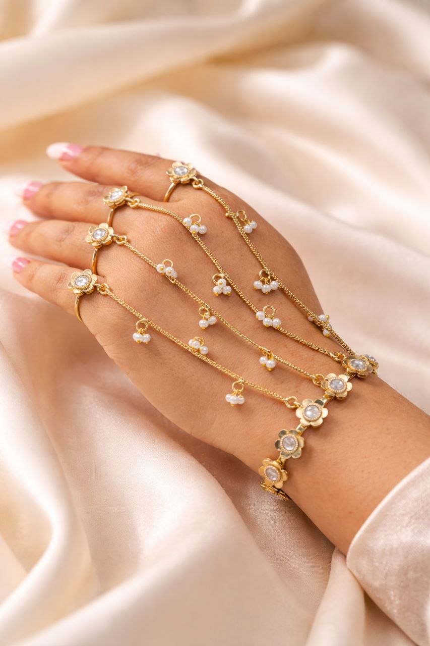 Goldplated Flower Hathphool Elegant Dazzling Traditional Hand Jewelry for Women