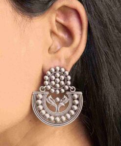 Elegant Silver Chand Bali Earrings for Ethnic Beauty and Style