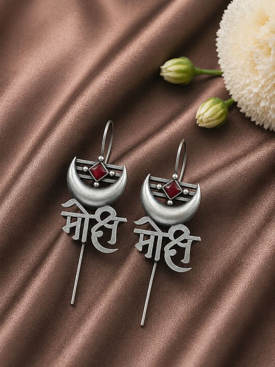 Oxidized Silver Earcuff ? Traditional Ear Jewelry for Elegant Looks - Image 3
