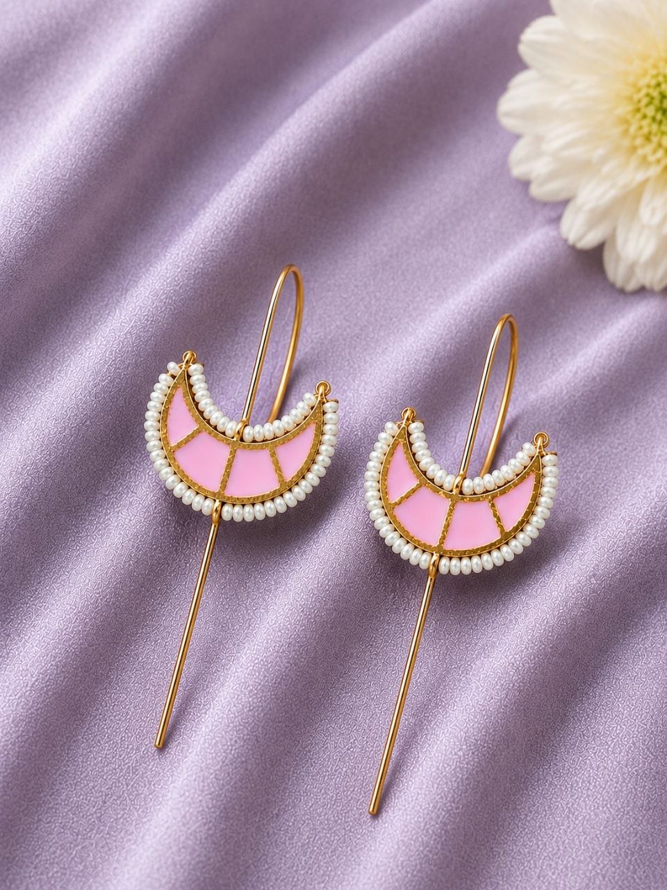 Gold Plated Half Moon Earcuff ? Elegant Jewelry for Modern Looks - Image 7