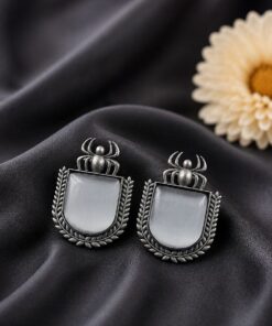 Spider Shape Stud Earring Artistic Design for Traditional  Wear - Image 5