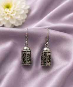 Vintage Design Silver Earring Traditional Jewelry for Weddings, & Party Wear - Image 2