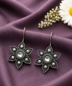Ethnic Flower Earring Elegant Design for Stylish Look - Image 9