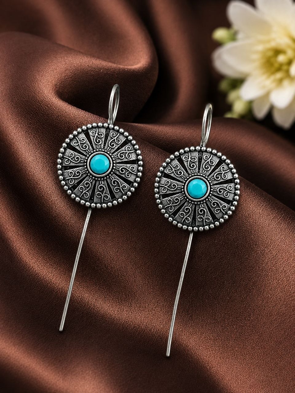 Ethnic Silver Earcuff Traditional Oxidized Silver Ear Cuff for Party Wear - Image 4