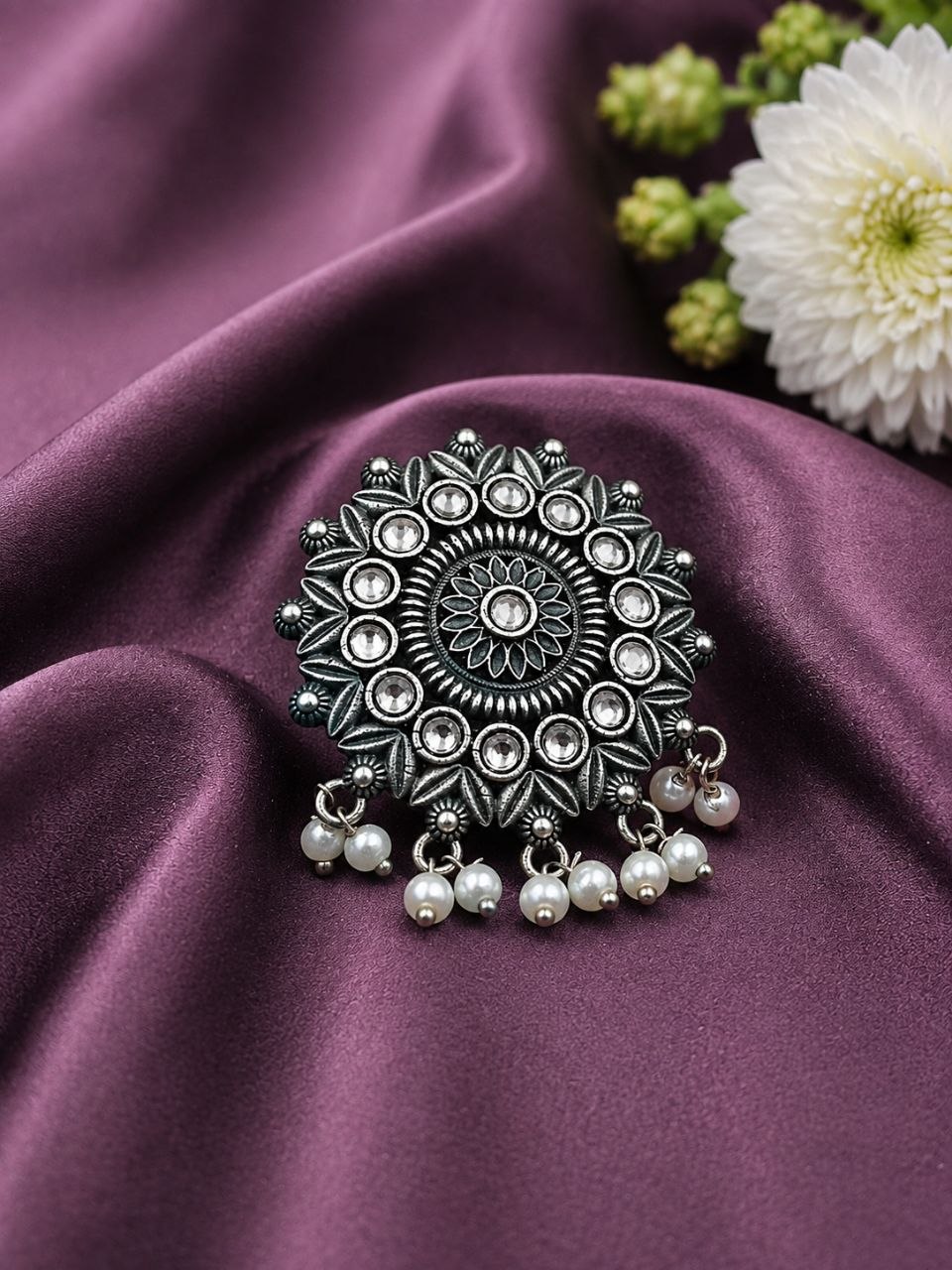 Vintage Stylish Ring Elegant Adjustable Antique Ring for Traditional Wear - Image 9