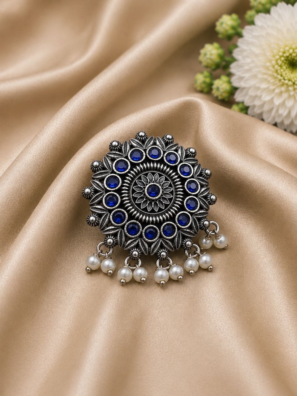 Vintage Stylish Ring Elegant Adjustable Antique Ring for Traditional Wear - Image 7