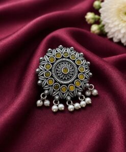 Vintage Stylish Ring Elegant Adjustable Antique Ring for Traditional Wear - Image 4