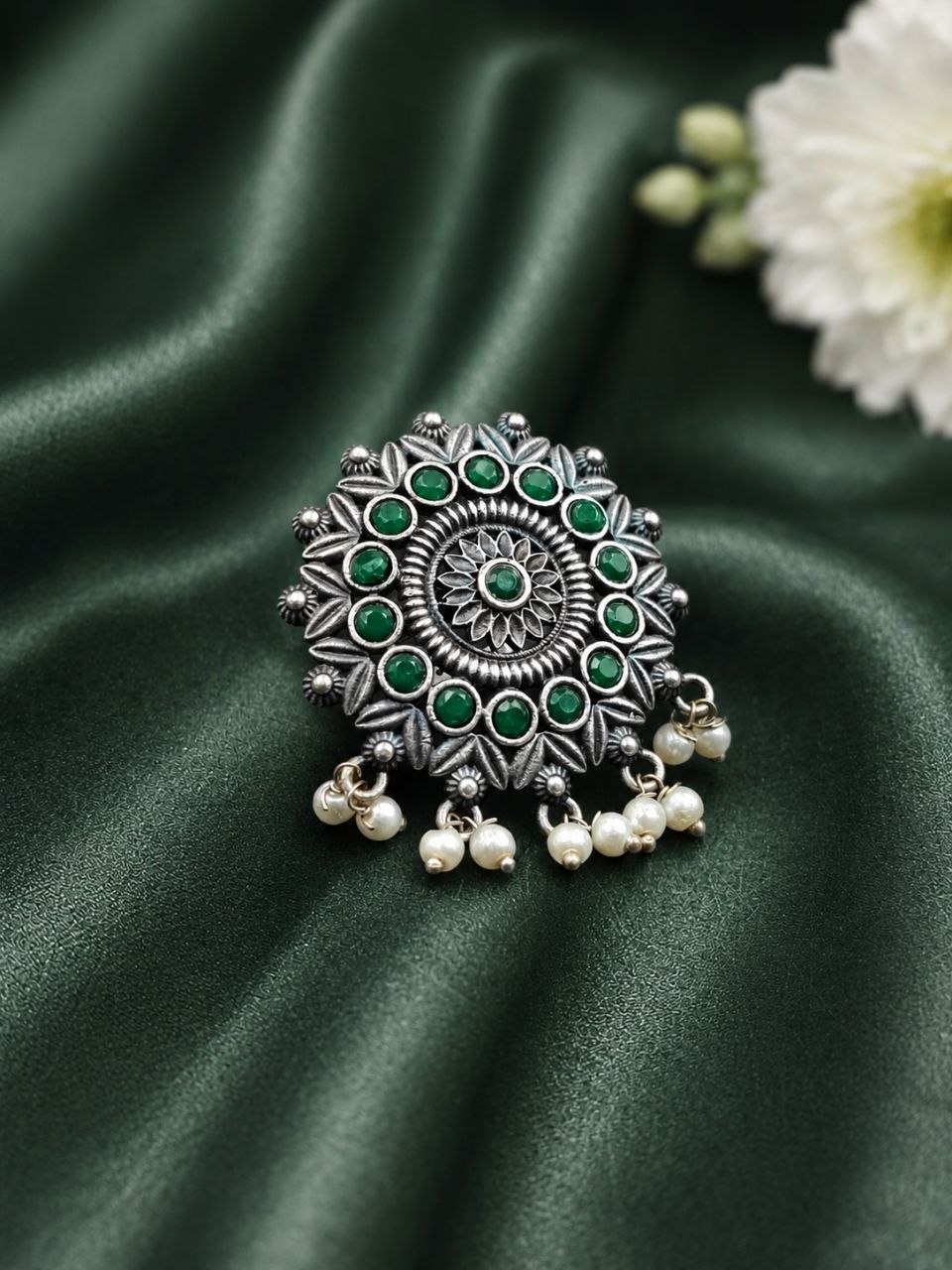 Vintage Stylish Ring Elegant Adjustable Antique Ring for Traditional Wear - Image 3