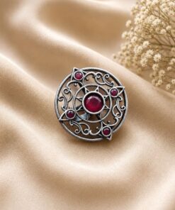 Vintage Adjustable Ring Elegant Antique Statement Ring for Party Look - Image 6