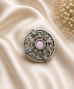 Vintage Adjustable Ring Elegant Antique Statement Ring for Party Look - Image 5