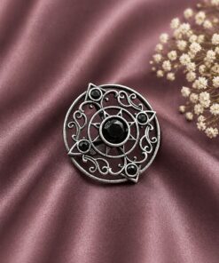 Vintage Adjustable Ring Elegant Antique Statement Ring for Party Look - Image 3