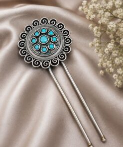 Elegant Flower Hair Accessories ? Gorgeous Floral Styling for Beautiful Traditional Looks - Image 9