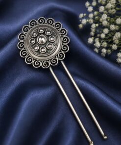 Elegant Flower Hair Accessories ? Gorgeous Floral Styling for Beautiful Traditional Looks - Image 8