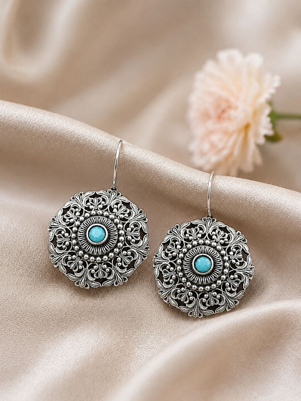 Ethnic Floral Earring ? Stunning Traditional Design for Elegant Festive Styling - Image 9