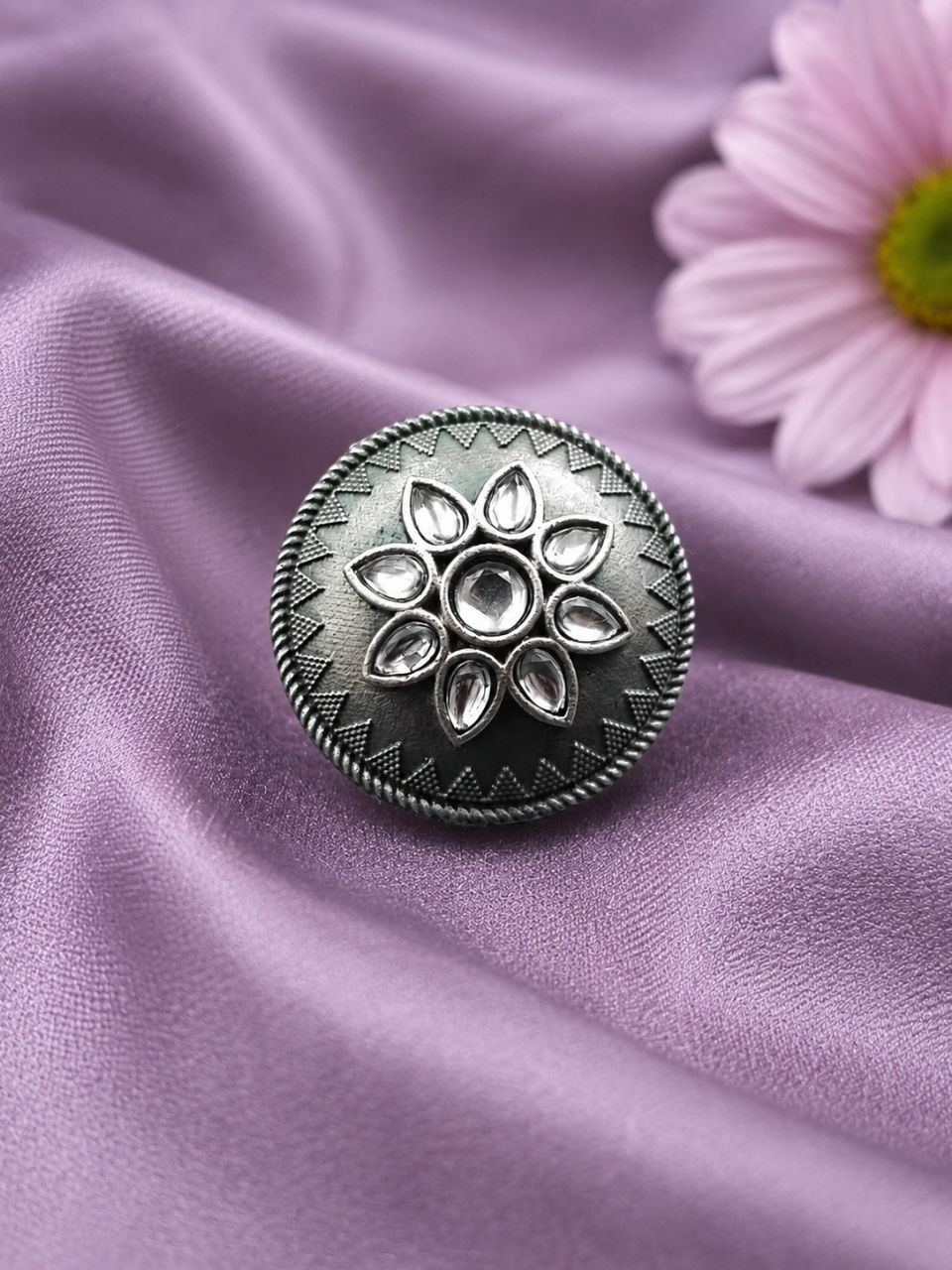 Vintage Silver Ring for Elegant Timeless Traditional Jewelry - Image 11