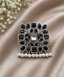 Dazzling Geometric Stylish Ring for Elegant Modern and Fashionable Looks - Image 10