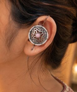 Silver Flower Earcuff ? Elegant Jewelry for Stylish Traditional Looks
