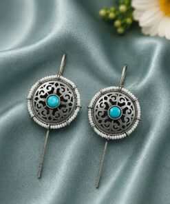 Silver Flower Earcuff ? Elegant Jewelry for Stylish Traditional Looks - Image 6