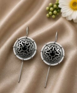 Silver Flower Earcuff ? Elegant Jewelry for Stylish Traditional Looks - Image 3