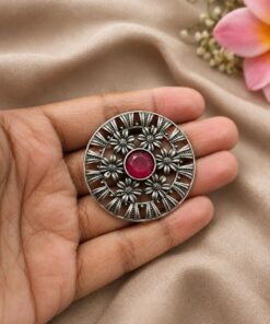 Alternative view of Flower Hair Accessories ? Stunning Elegant Pieces for Beautiful Stylish Looks
