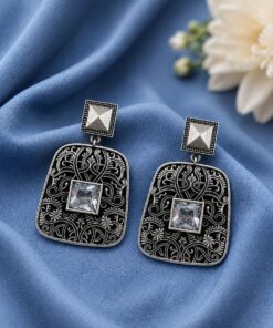 Stunning Floral Art Earring ? Elegant Premium Jewelry for Every Occasion - Image 3
