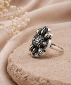Adjustable Floral Ring ? Elegant Jewelry for Everyday and Party Wear - Image 3